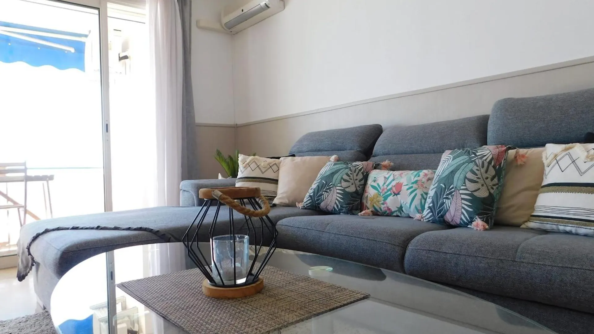 Charming Apartment 